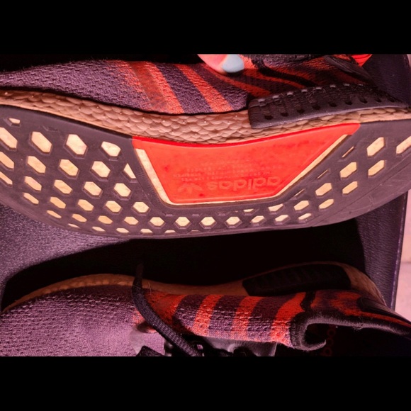 Adidas R1 NMD Black and Orange US 9.5 - Picture 2 of 3